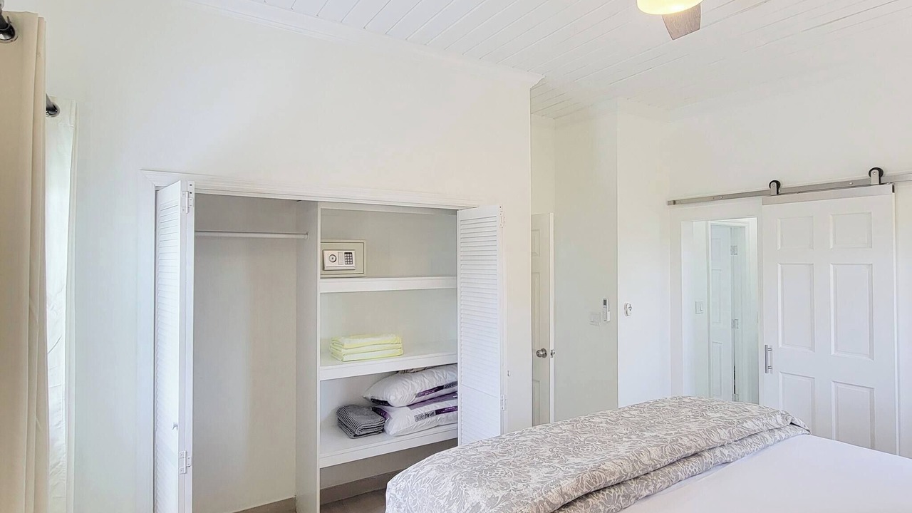 Photo of Bedroom in Ocean Point