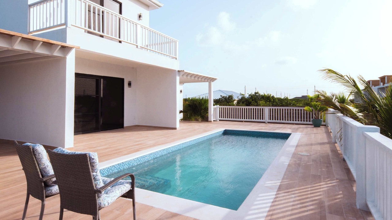 Photo of Outdoor in Leeward Settlement