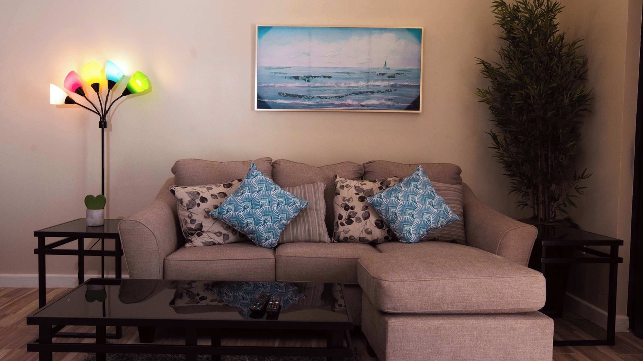 Photo of Bedroom in Leeward Settlement