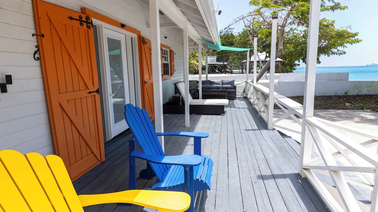 Photo of Patio Balcony in Cockburn Town