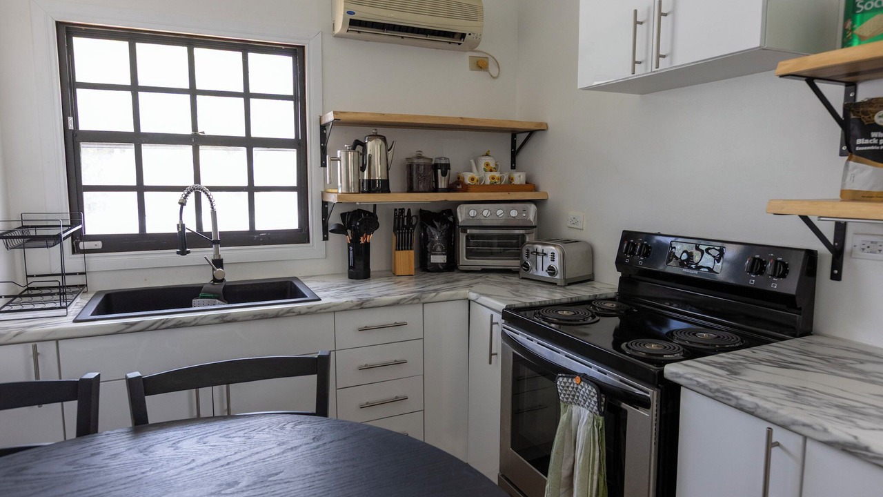 Photo of Kitchen in Cockburn Town