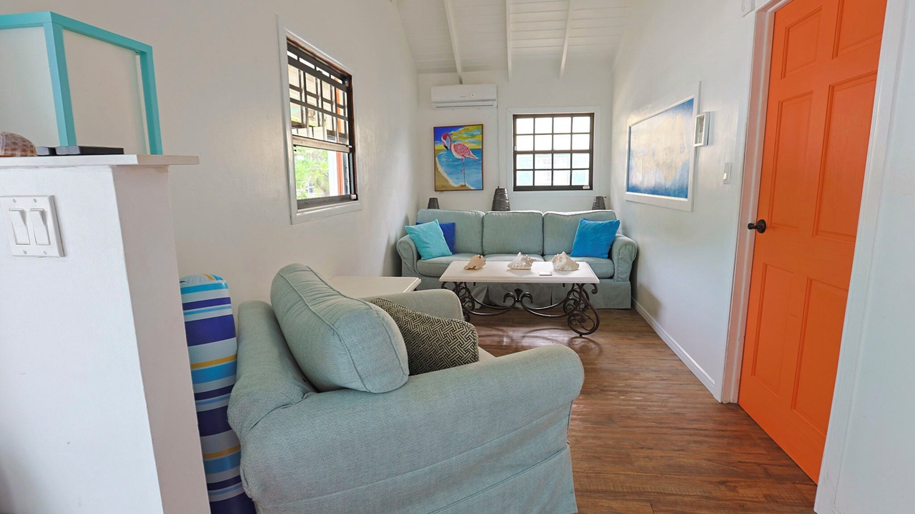Photo of Livingroom in Cockburn Town