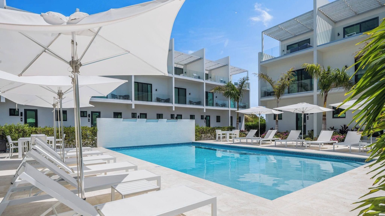Photo of Outdoor in Grace Bay