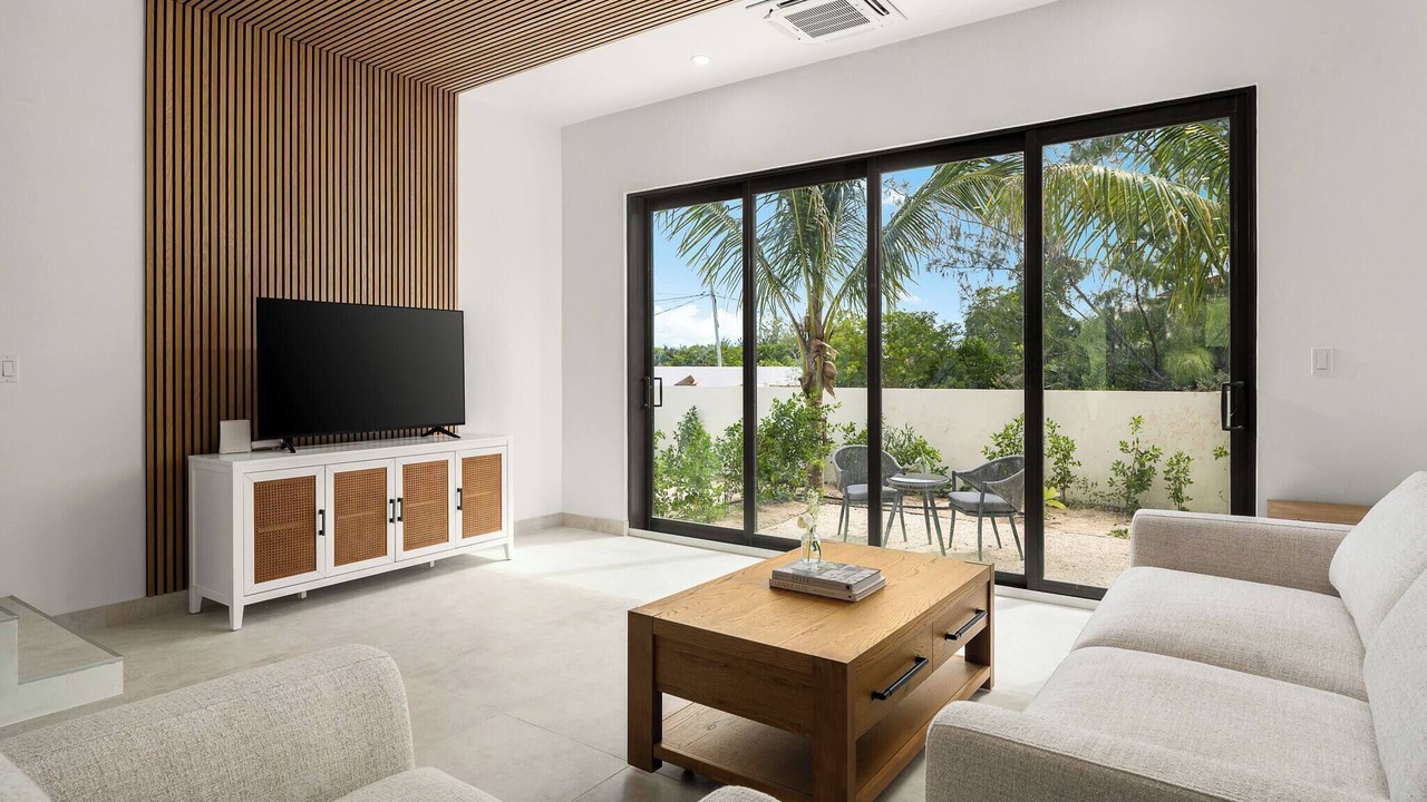 Photo of Livingroom in Grace Bay