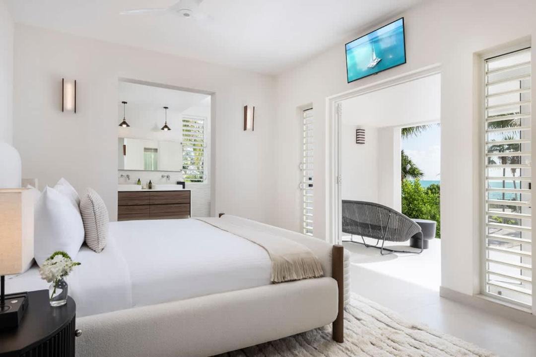Photo of Bedroom in Long Bay