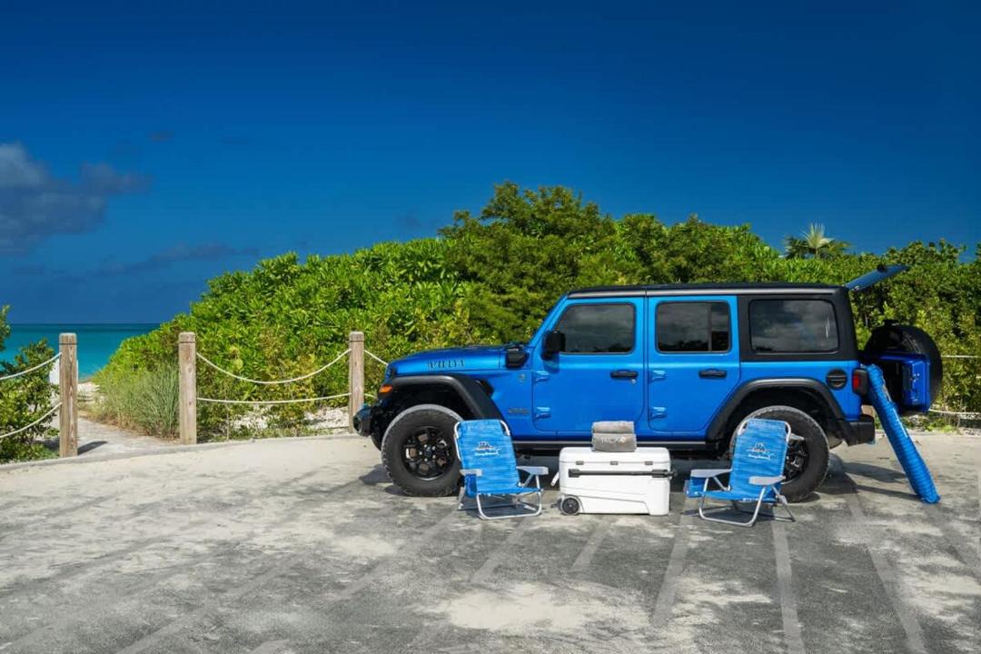 Photo of Outdoor in Leeward Settlement