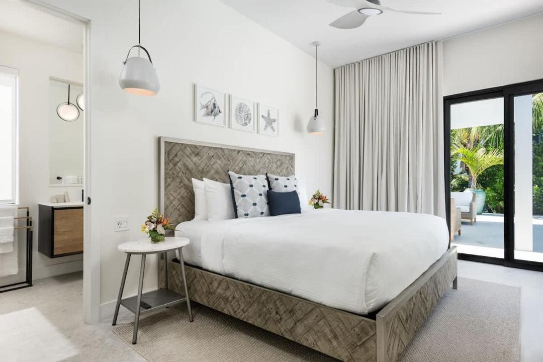 Photo of Bedroom in Leeward Settlement