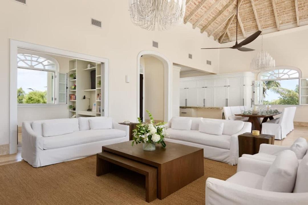 Photo of Livingroom in Long Bay