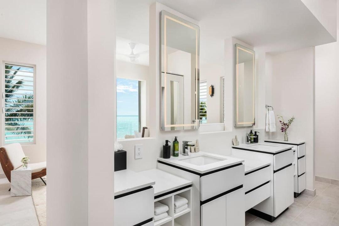 Photo of Bathroom in Long Bay