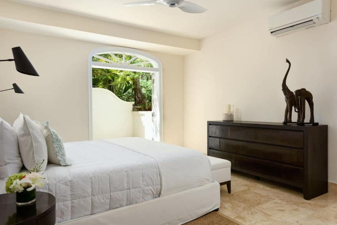 Photo of Bedroom in Long Bay