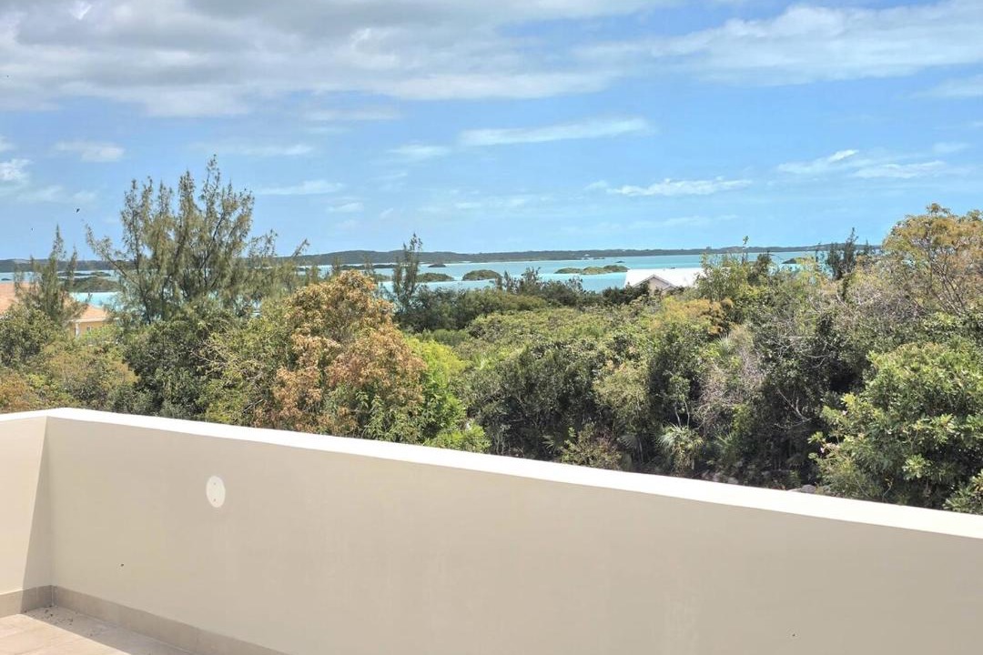Photo of Patio Balcony in Ocean Point