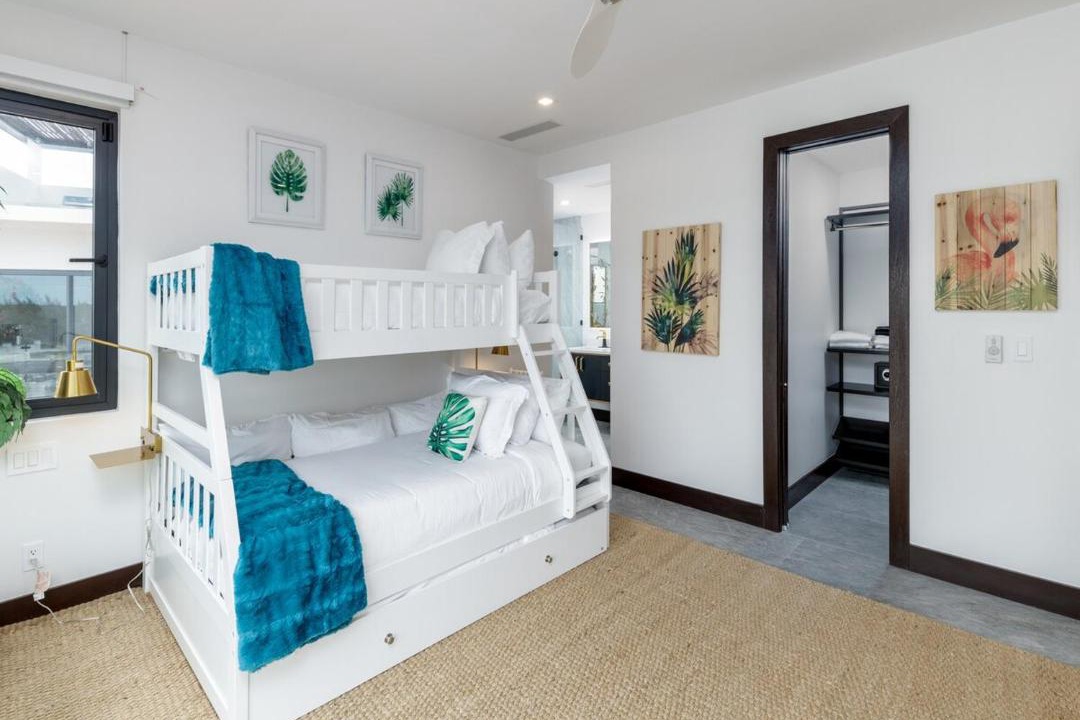 Photo of Bedroom in Leeward Settlement