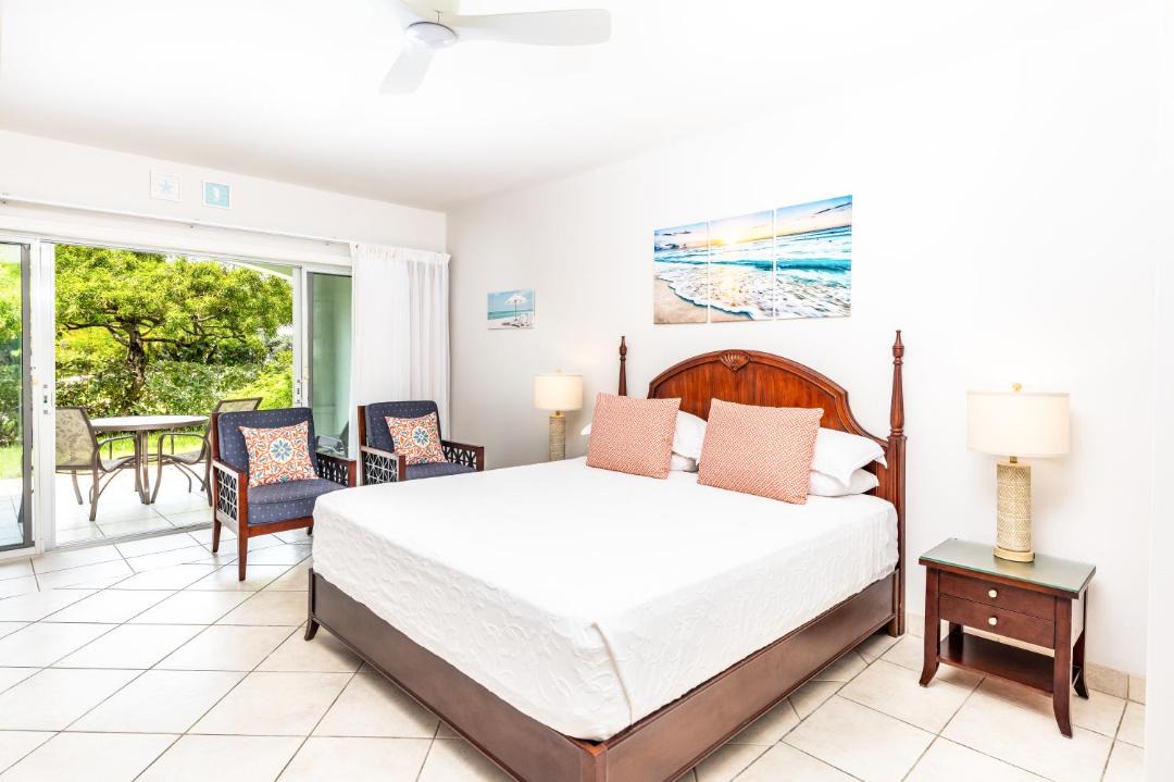 Photo of Others in Grace Bay