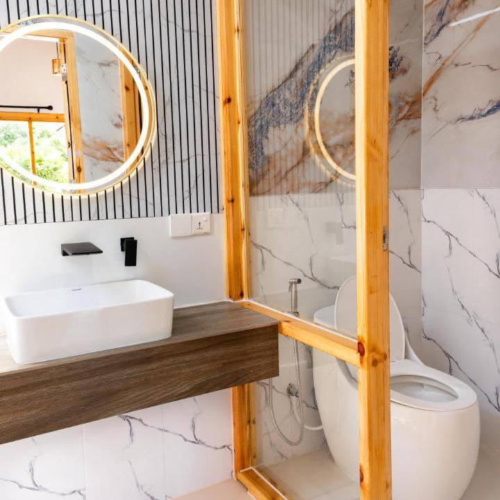 Photo of Bathroom in Himandhoo