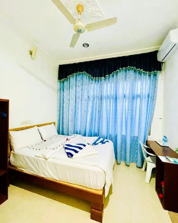 Photo of Bedroom in Guraidhoo