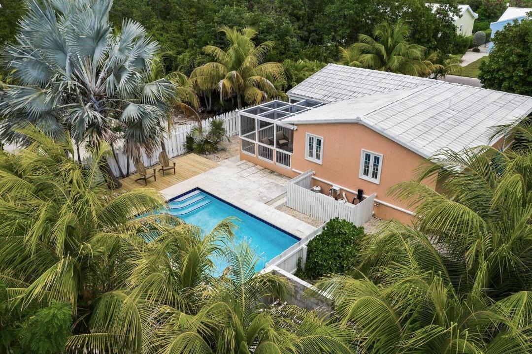 Photo of Others in Leeward Settlement
