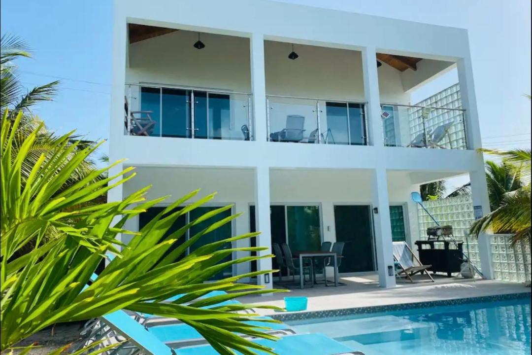 Photo of Others in Grace Bay