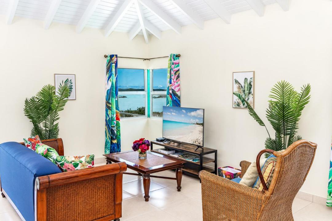 Photo of Livingroom in Ocean Point