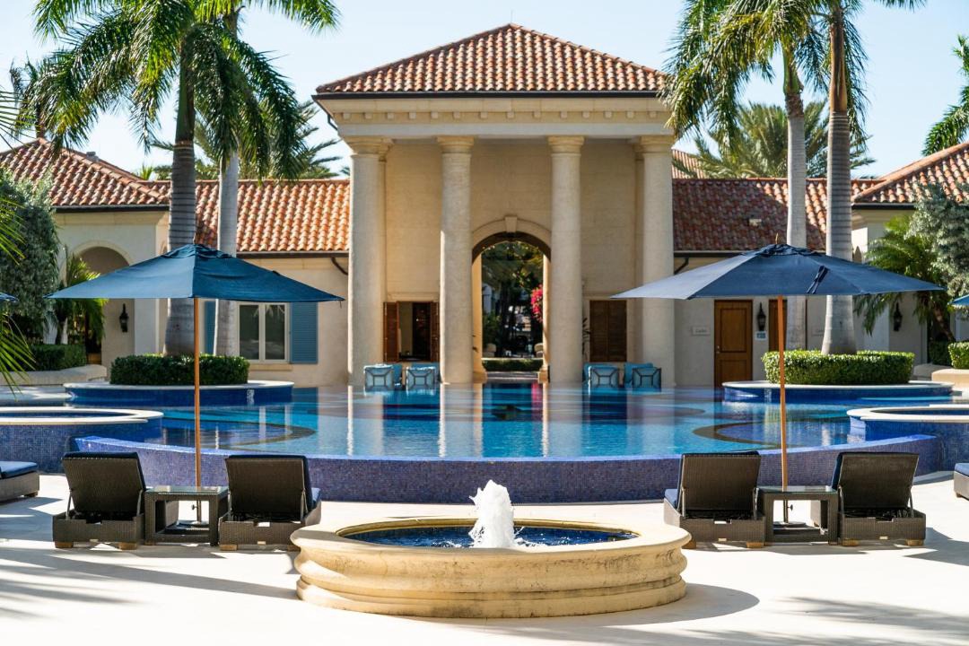 Photo of Others in Grace Bay