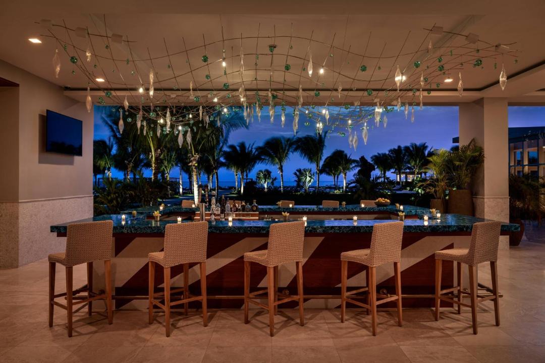 Photo of Others in Grace Bay