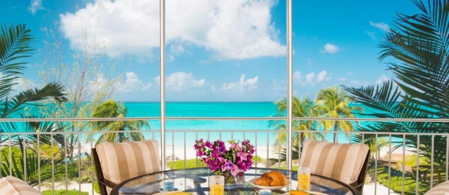 Photo of Patio Balcony in Grace Bay