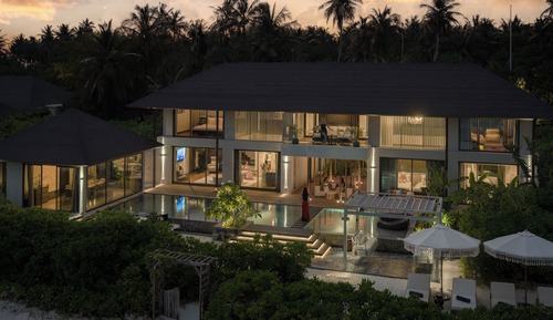 Bella Six Luxury Villa with Seaplane Transfer