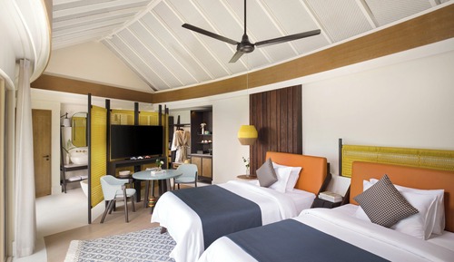 2 Bedrooms, Overwater (Pool,Residence,Clb InterCont.Benefits)