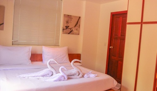 Deluxe Double Room, Courtyard View