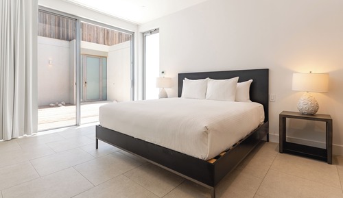 Villa (L03 Lagoon Villa, Inc GH)