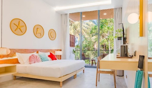 Deluxe Double or Twin Room, Beach View