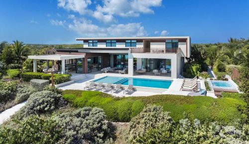 Villa - Beach Front