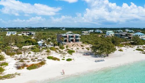 Villa - Beach Front