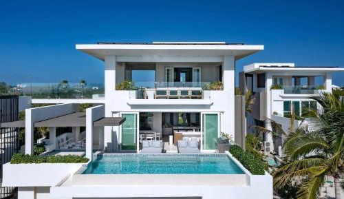 Villa - Beach Front