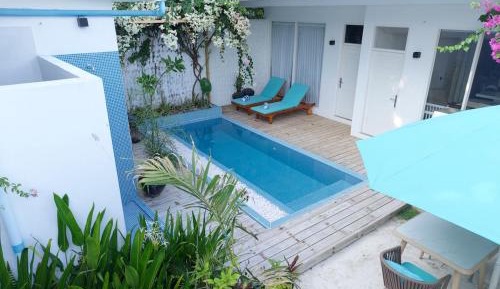 Three-Bedroom Apartment with Private Pool