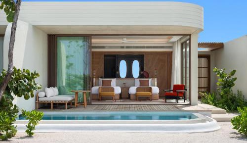 One-Bedroom Sunset Beach Pool Villa Twin