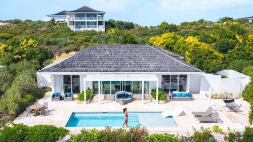 Four Bedroom Beachfront Villa