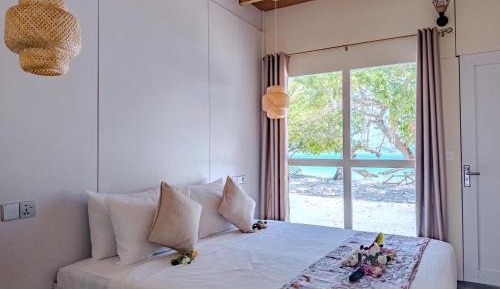 Deluxe Double Room with Sea View