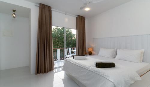 Deluxe Double or Twin Room with Balcony