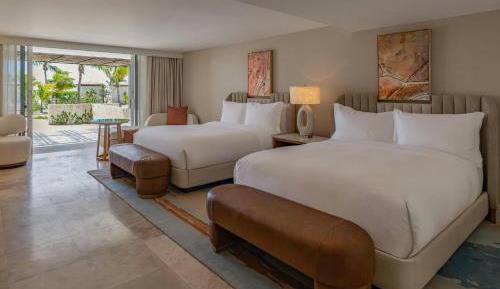 Grand Deluxe Queen Room with Two Queen Beds and Oceanfront