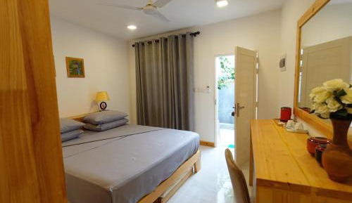 Deluxe Double Room (2 Adults + 1 Child)