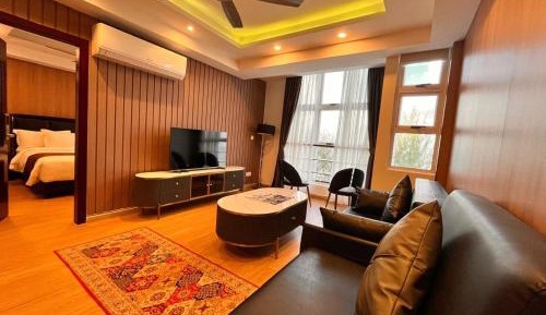Deluxe Suite with Sea View
