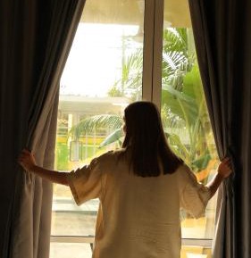 Deluxe Double Room (2 Adults + 1 Child)