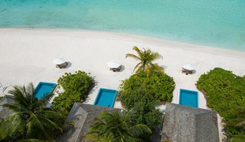 Family Beach Villa with Pool