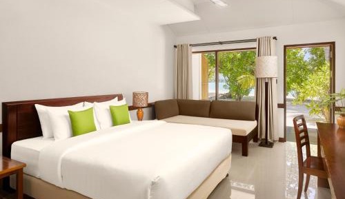 Sunset Beach Villa - 50% off domestic transfers for stays of 7+ nights (book from 23 Mar 26, stay until 30 Sep 26)