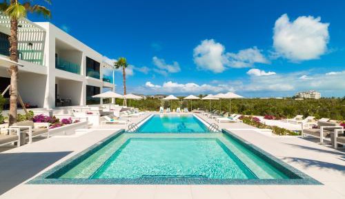 One-Bedroom Apartment with Balcony and Sea View