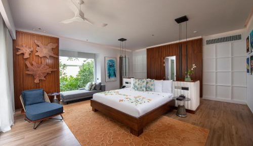 Marina Garden Villa with Pool