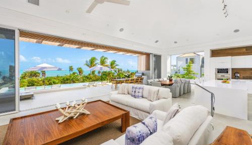 Long Bay 7 Bedroom Beachfront Villa
