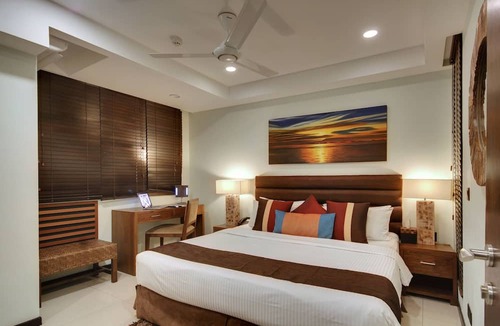 Male Hotel | The Somerset Hotel