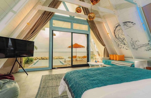 Kanifinolhu Island Resort | Oaga Art Resort