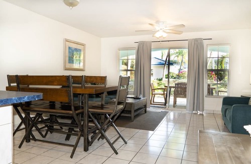 Grace Bay Condo | Island Club Turks